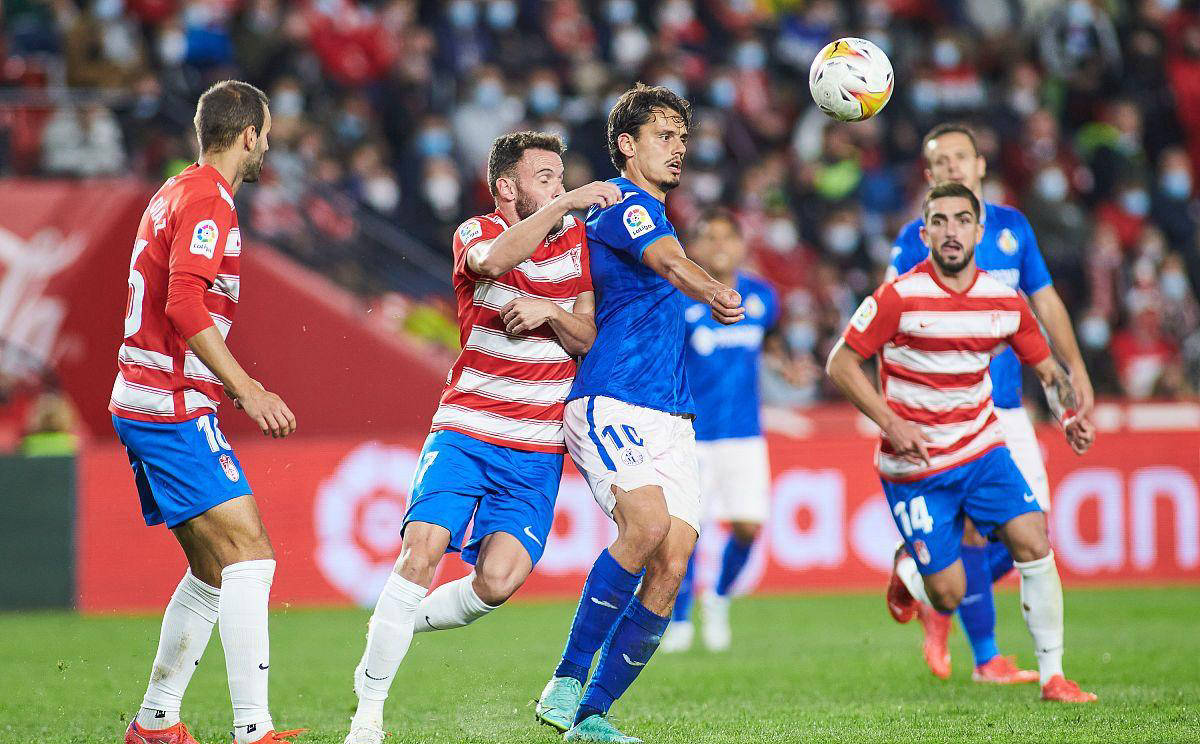 包含摩纳哥客场平局，欧联杯资格逐渐稳固的词条