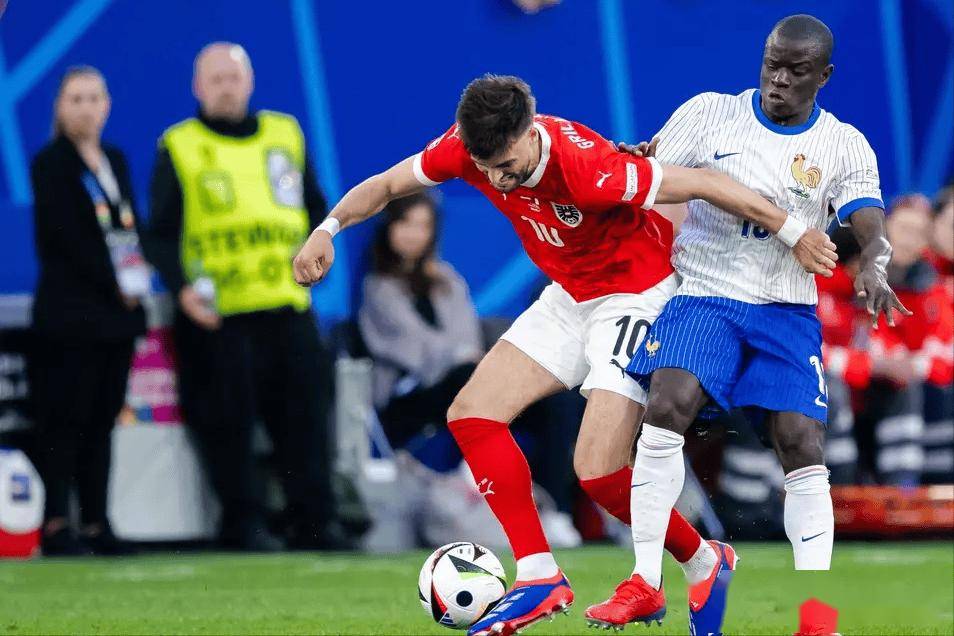 看看球员们如何克服困难迎接新一场比赛？