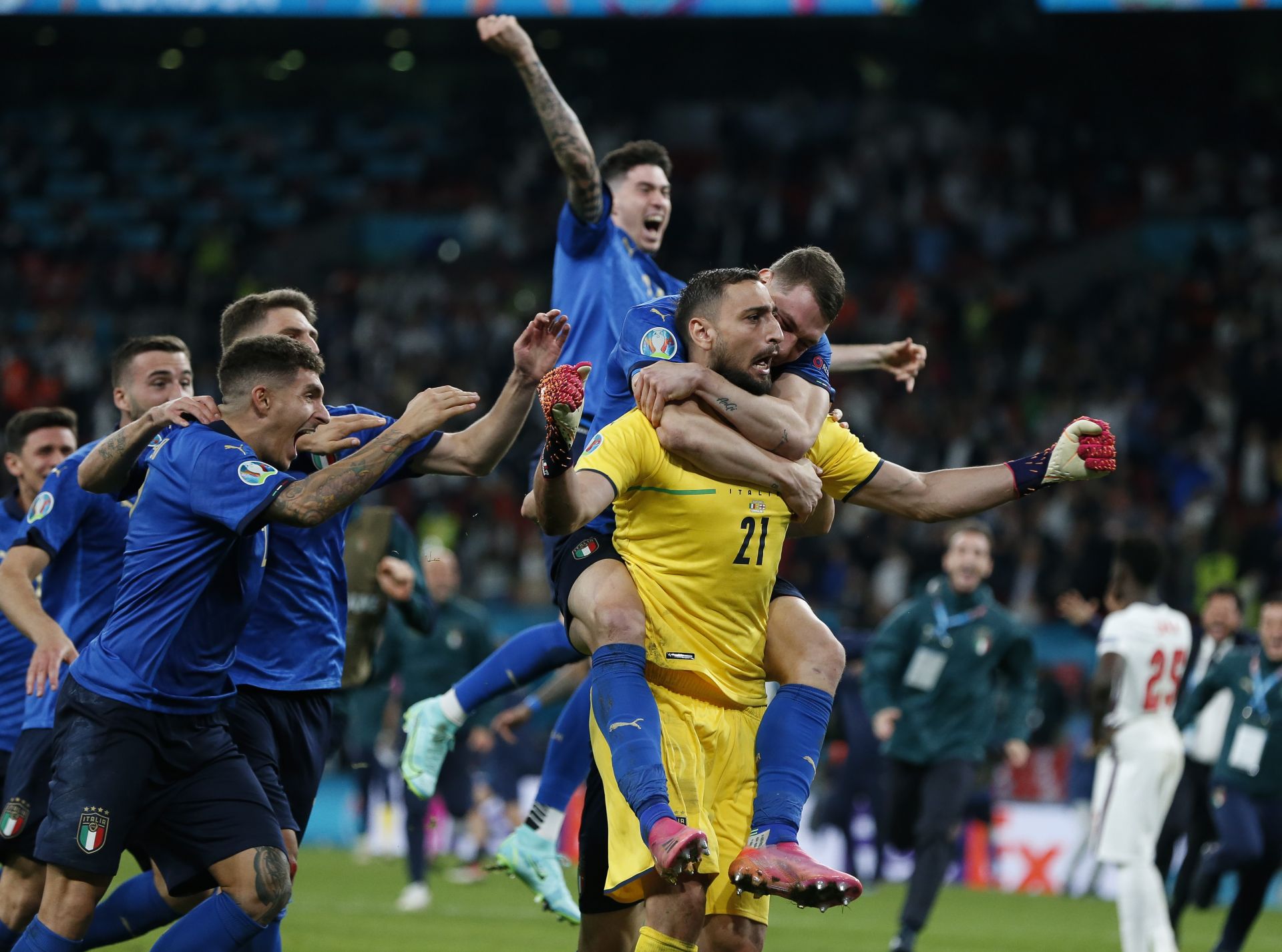 九游娱乐官方-包含欧洲杯预选赛次回合开启，球迷心情激动不已的词条