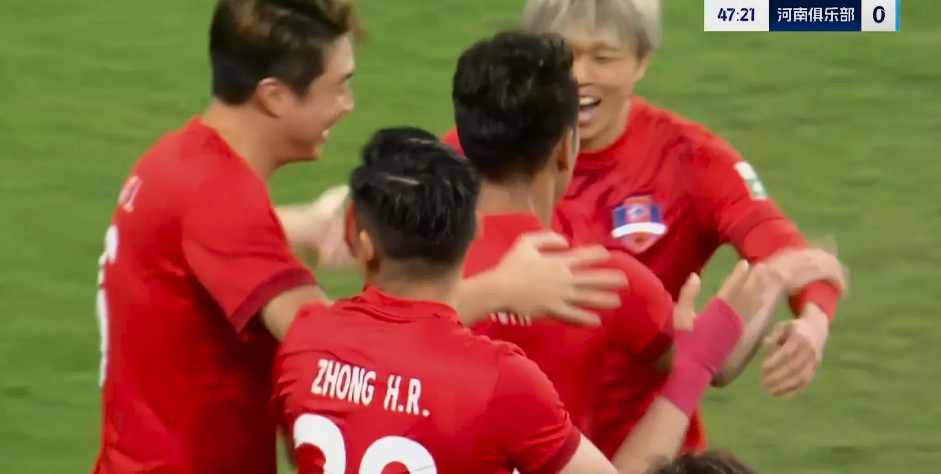 九游体育-申花迎战东亚对手，球迷热情高涨