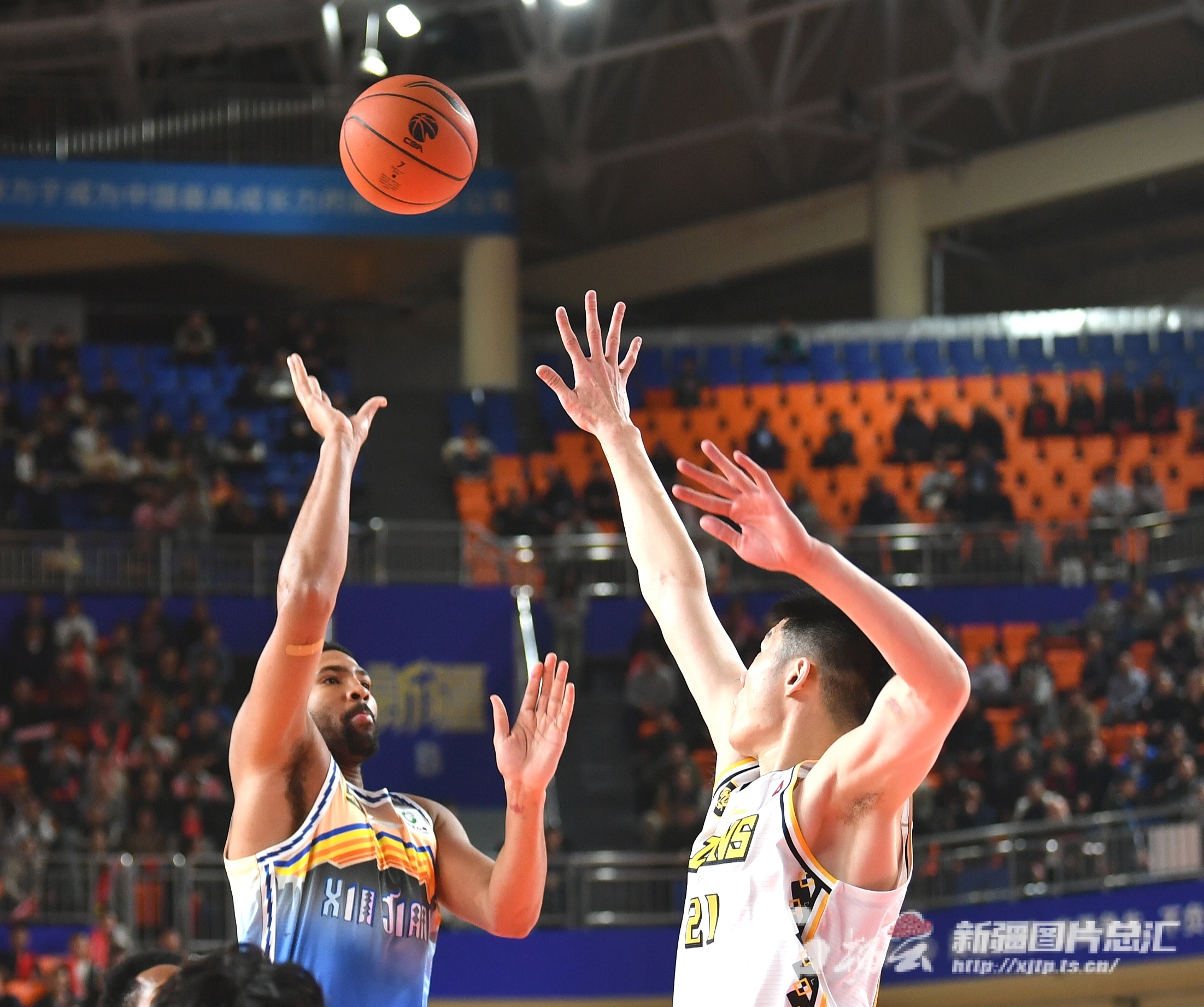 新疆男篮再获胜利，稳定在积分榜前列