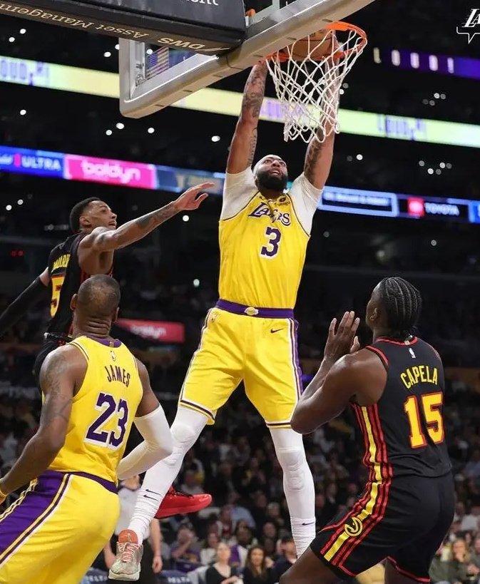 九游娱乐官方-包含湖人客场大胜开拓者，确保下一轮晋级的词条