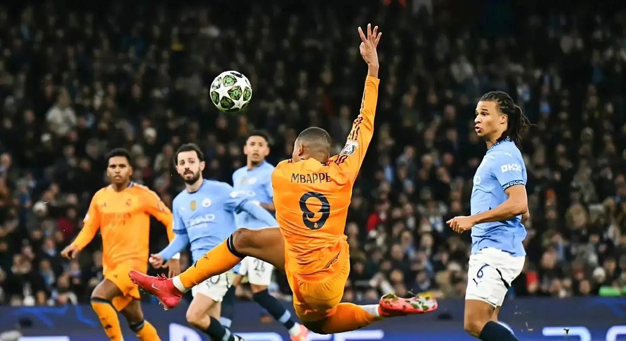 曼城狂胜对手,残暴表现引人瞩目 曼城狂胜对手,残暴表现引人瞩目