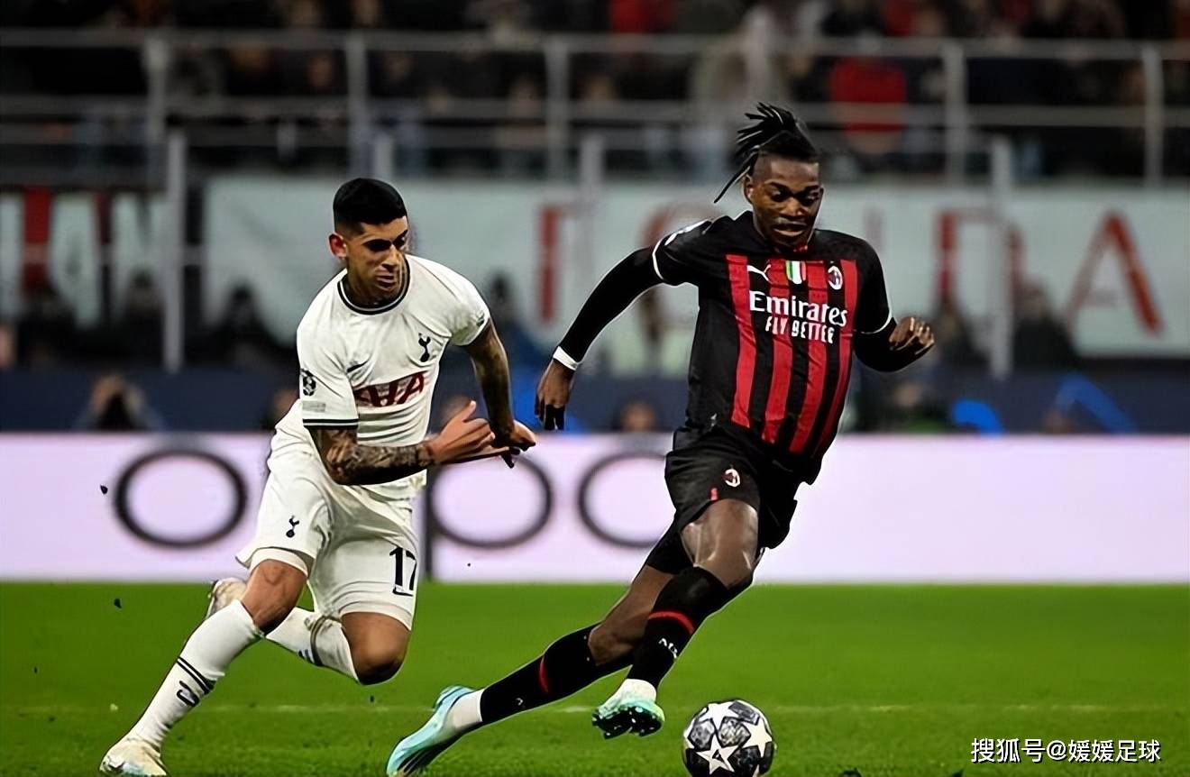 萨索洛队客场战胜对手,保持不败记录的简单介绍 萨索洛队客场战胜对手,保持不败记录的简单介绍