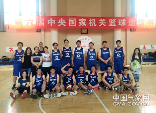 本周中央篮球比赛的争夺结果 本周中央篮球比赛的争夺结果