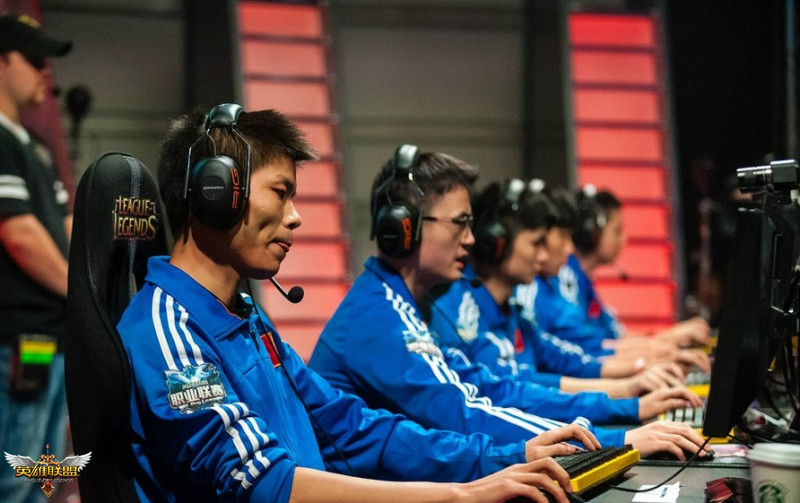 九游娱乐网站-攻防兼备强队开启连胜模式，实力无人能挡