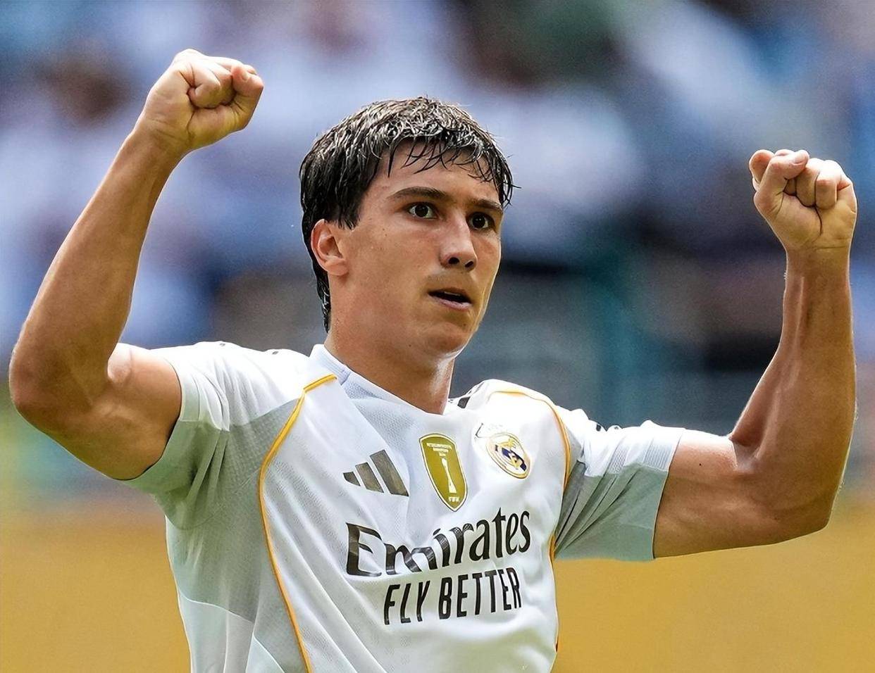 皇马再现绝杀，保持不败战绩