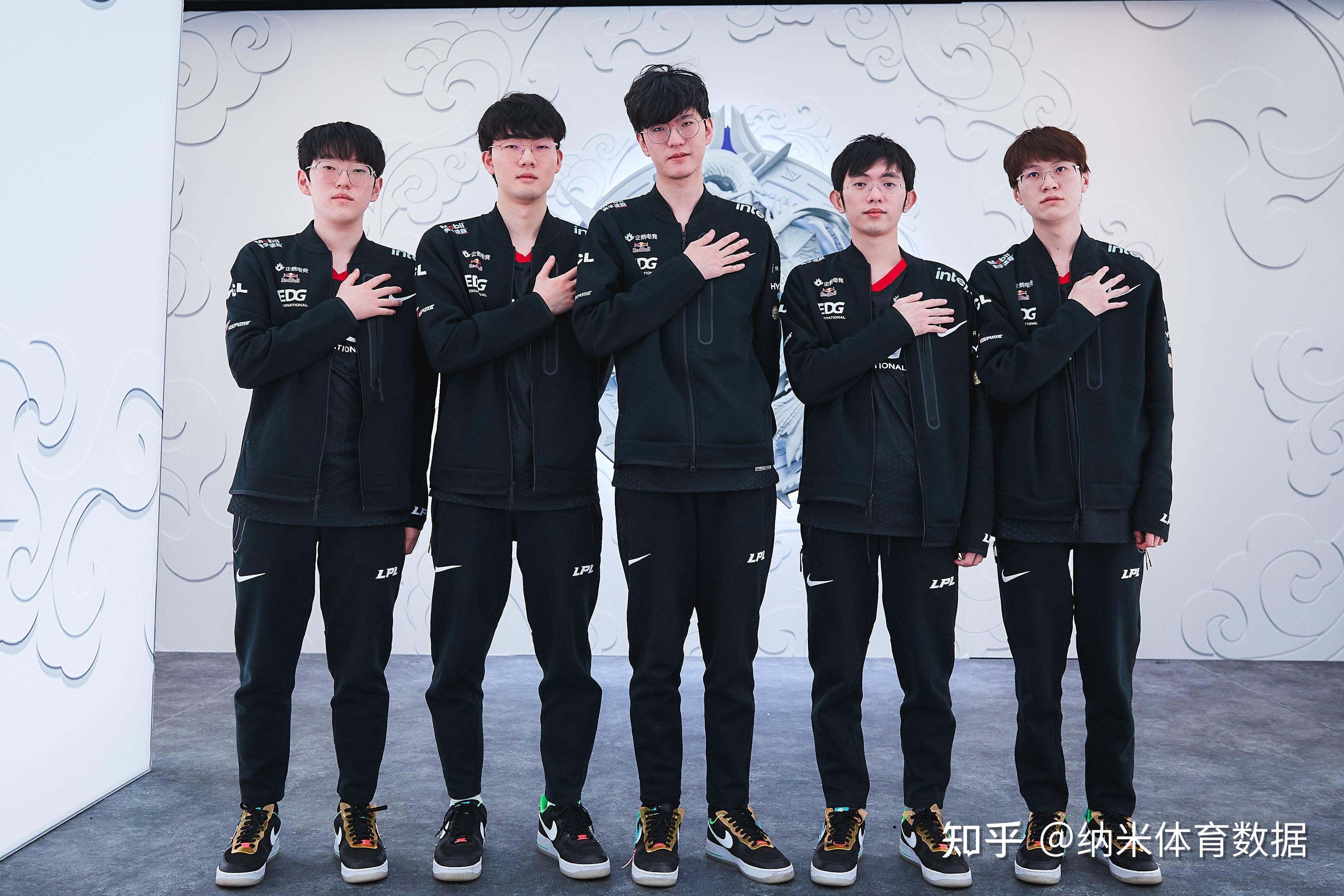 包含EG鏖战EDG，Hanssama打出惊人五杀焦点之战2025世界赛，技惊四座的词条