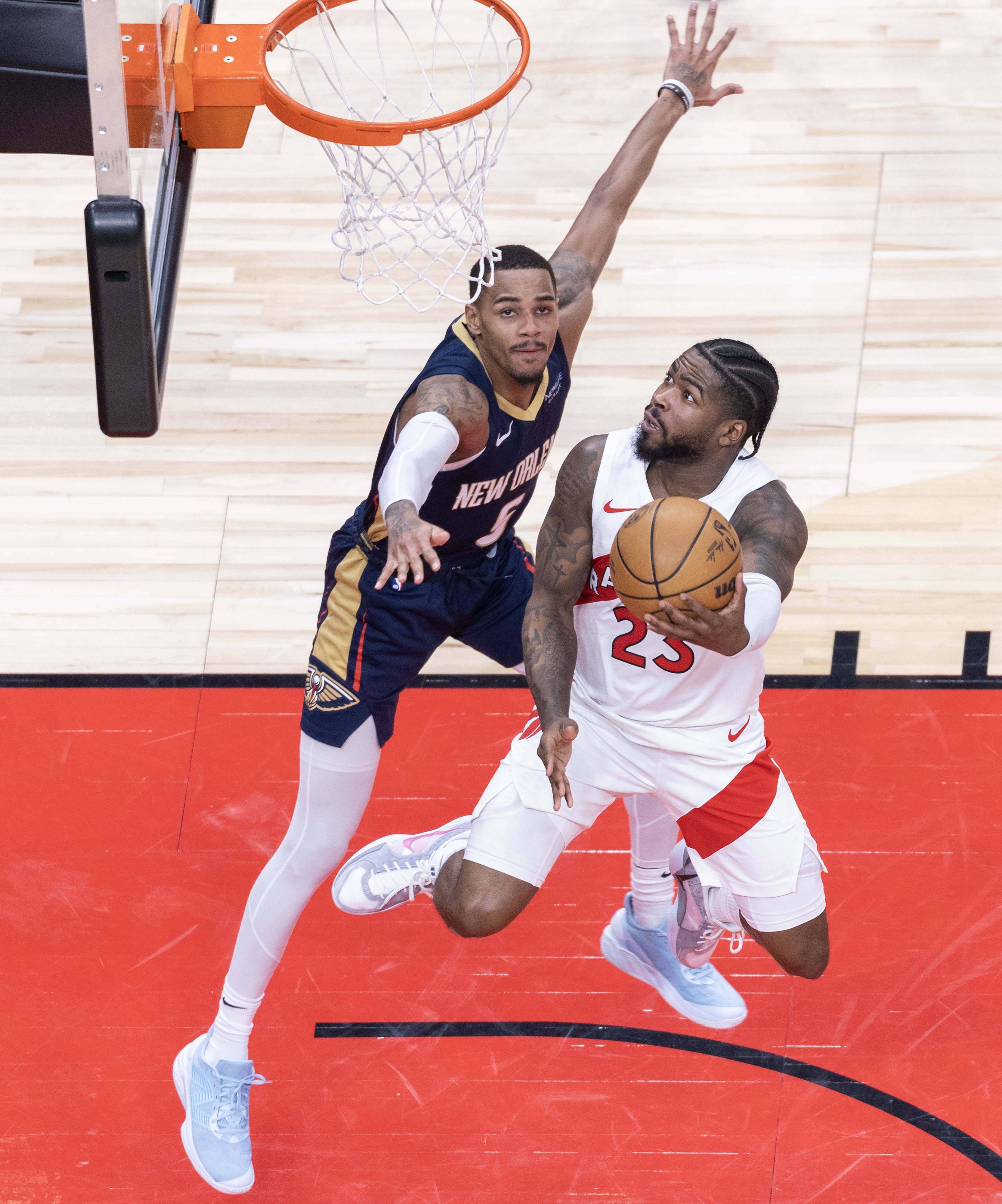 NBA季前赛：篮网主场大胜猛龙