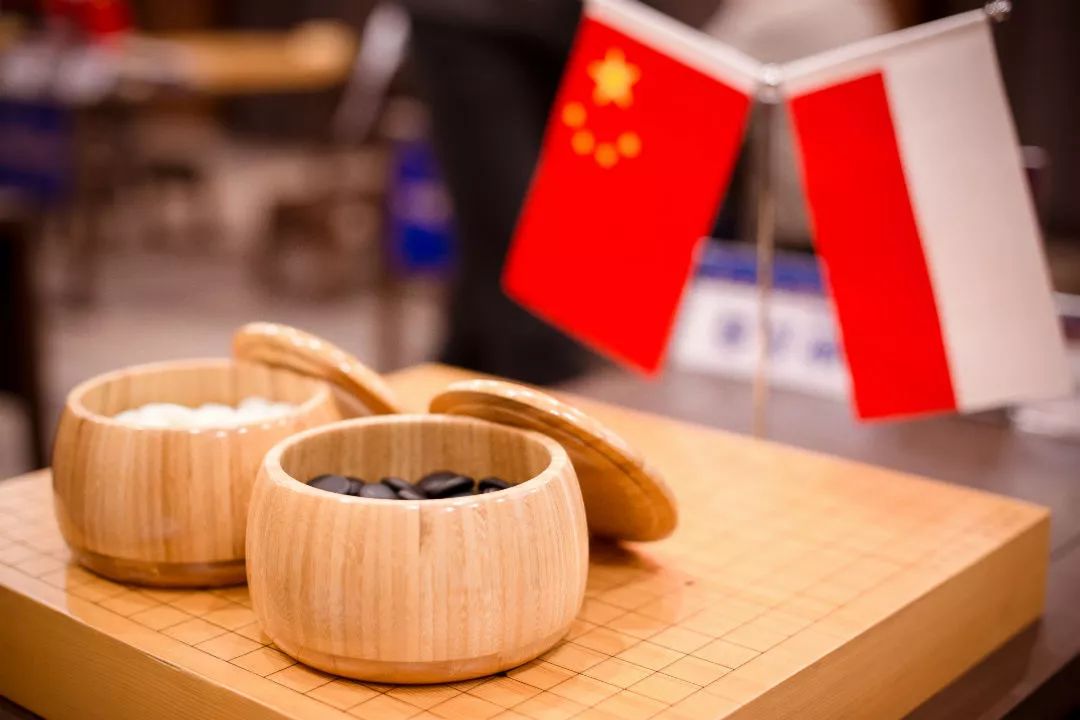 九游娱乐网站-纵横赛场上的英雄豪杰,谁将成为明日之星?