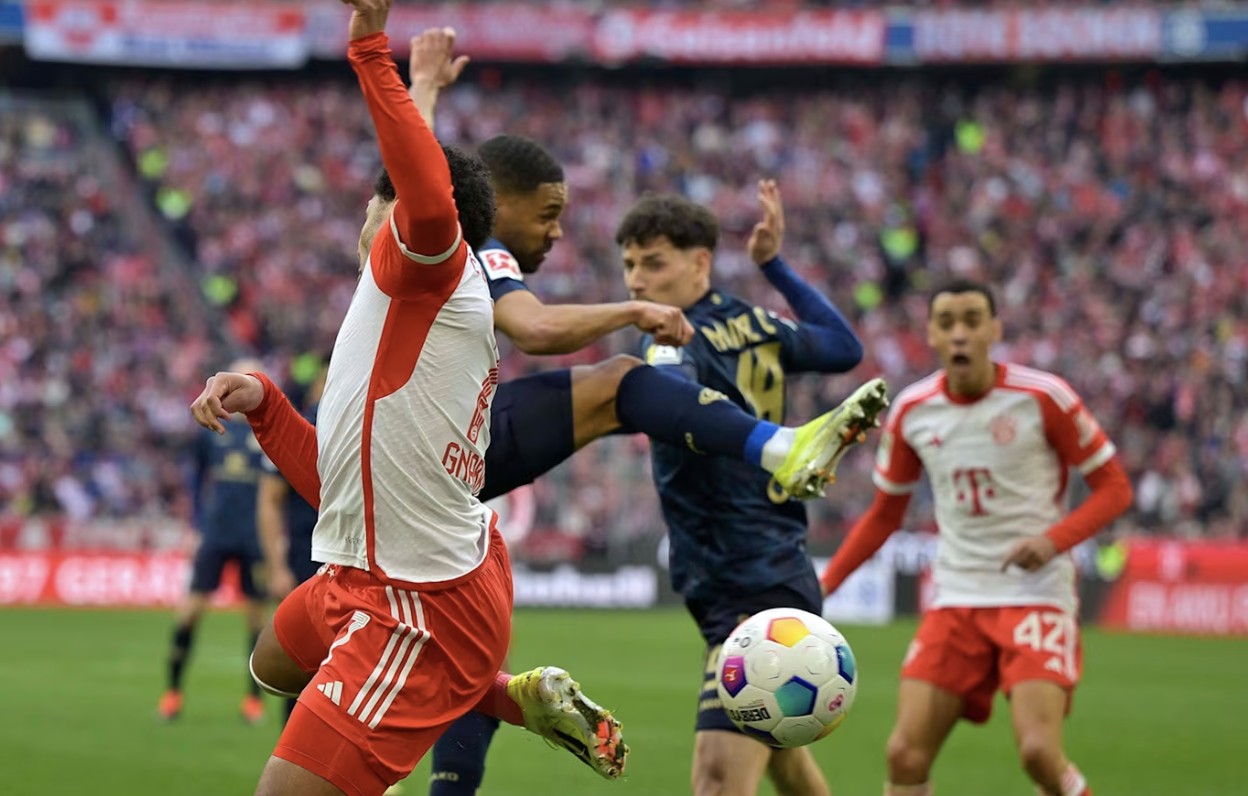 九游app下载-拜仁翻盘日本,格纳布里关键制胜