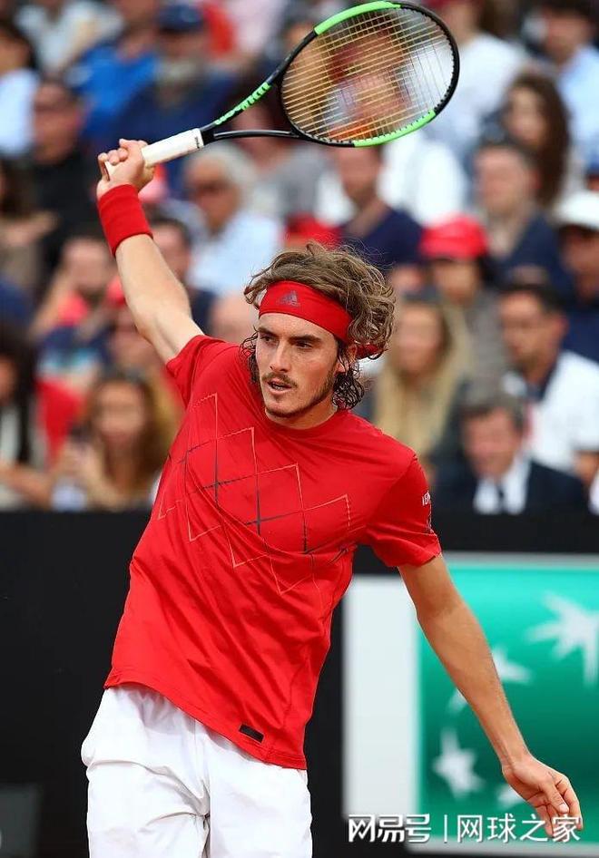 年终总决赛横扫法网,西西帕斯带队取胜 年终总决赛横扫法网,西西帕斯带队取胜