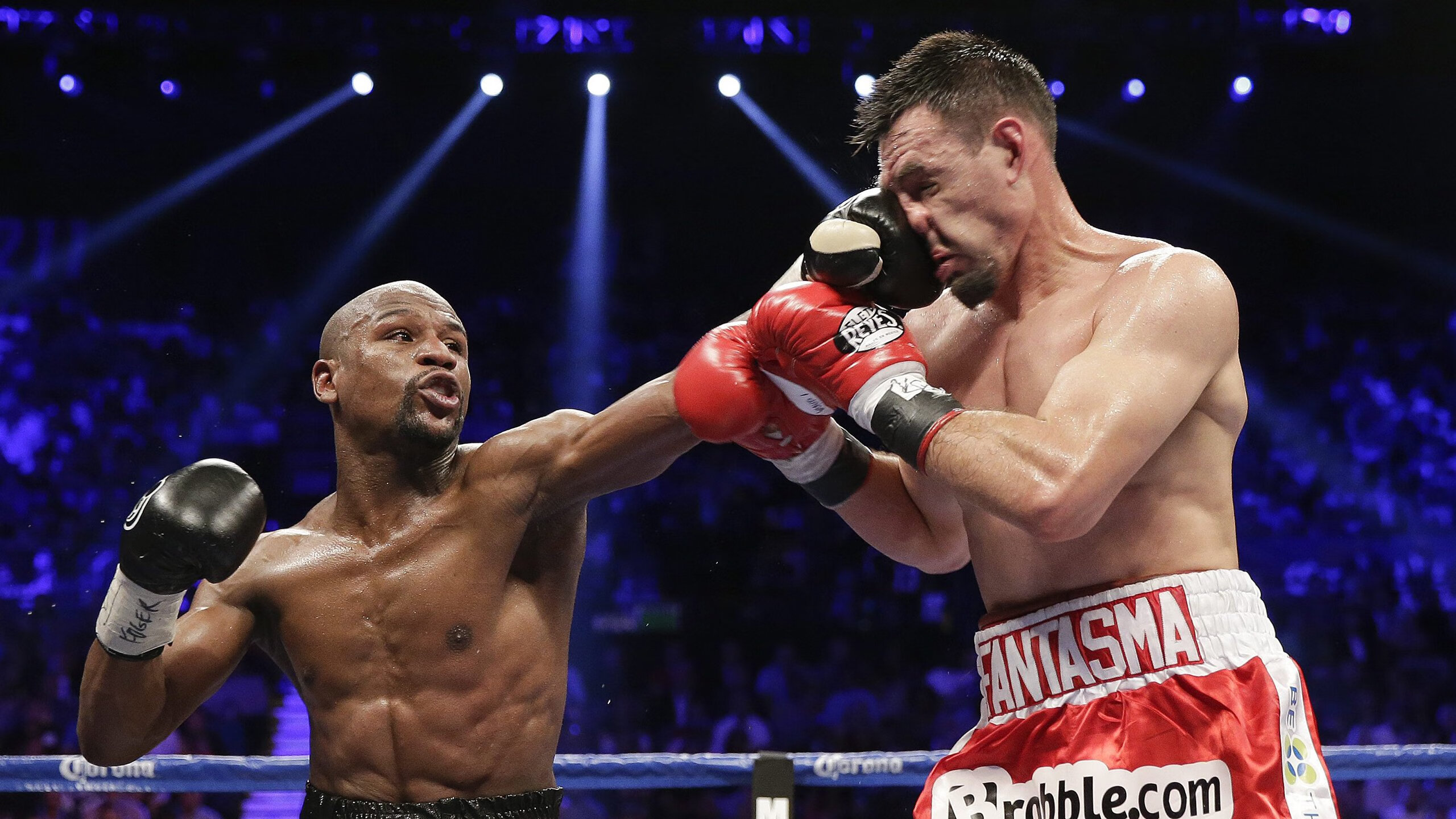 新神在爆冷的废墟上登基，当南非掀翻塞内加尔，三笘薰于2026接管世界